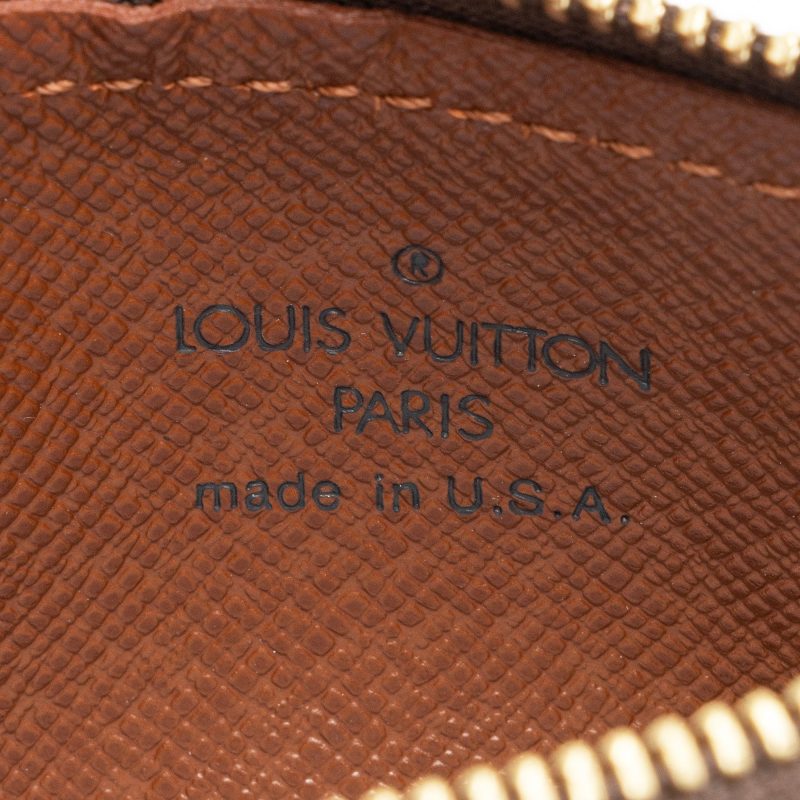 Louis Vuitton Monogram Canvas Round Pochette (SHF-EB4mTo) - Image 5