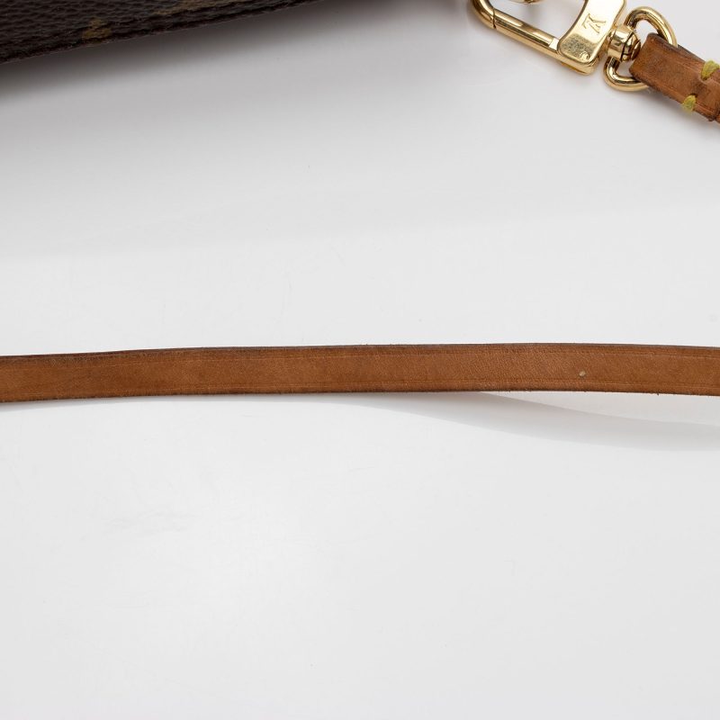 Louis Vuitton Monogram Canvas Round Pochette (SHF-BEaXf8) - Image 9