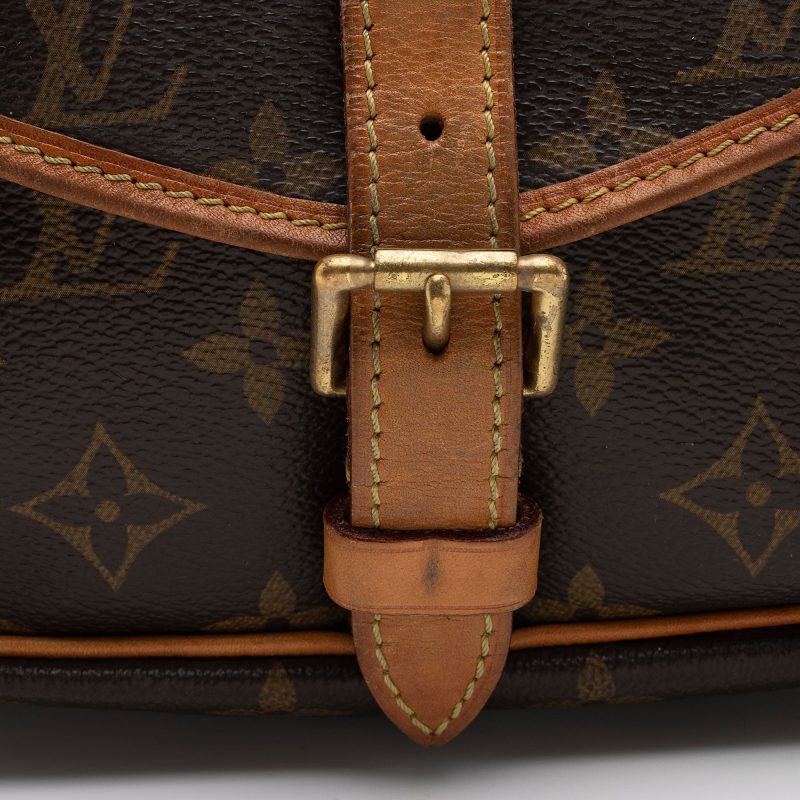 Louis Vuitton Monogram Canvas Saumur 30 Messenger Bag (SHF-0asoJo) - Image 7