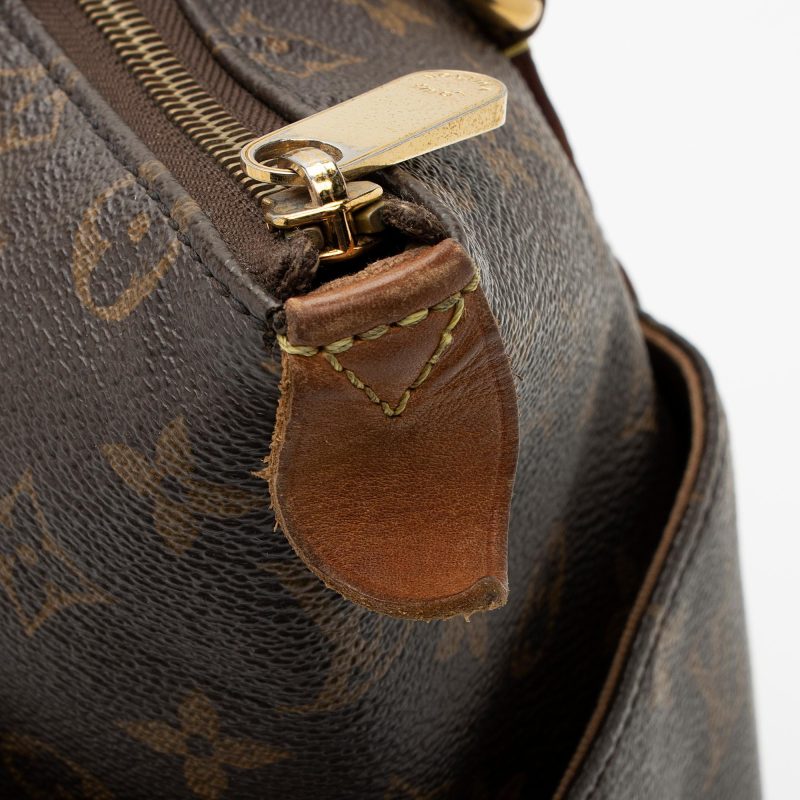 Louis Vuitton Monogram Canvas Totally MM Tote (SHF-7vne0i) - Image 14