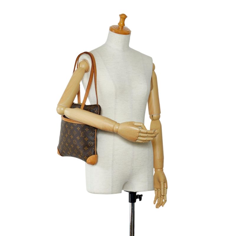 Louis Vuitton Monogram Coussin GM (SHG-EDddUo) - Image 4