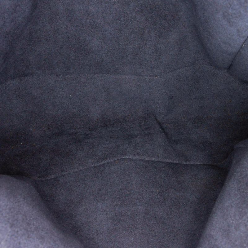 Louis Vuitton Monogram Coussin PM (SHG-eFaZ1V) - Image 9