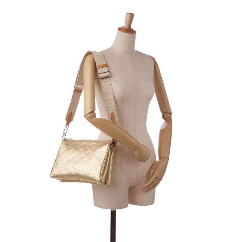 Louis Vuitton Monogram Coussin PM (SHG-eFaZ1V) - Image 4
