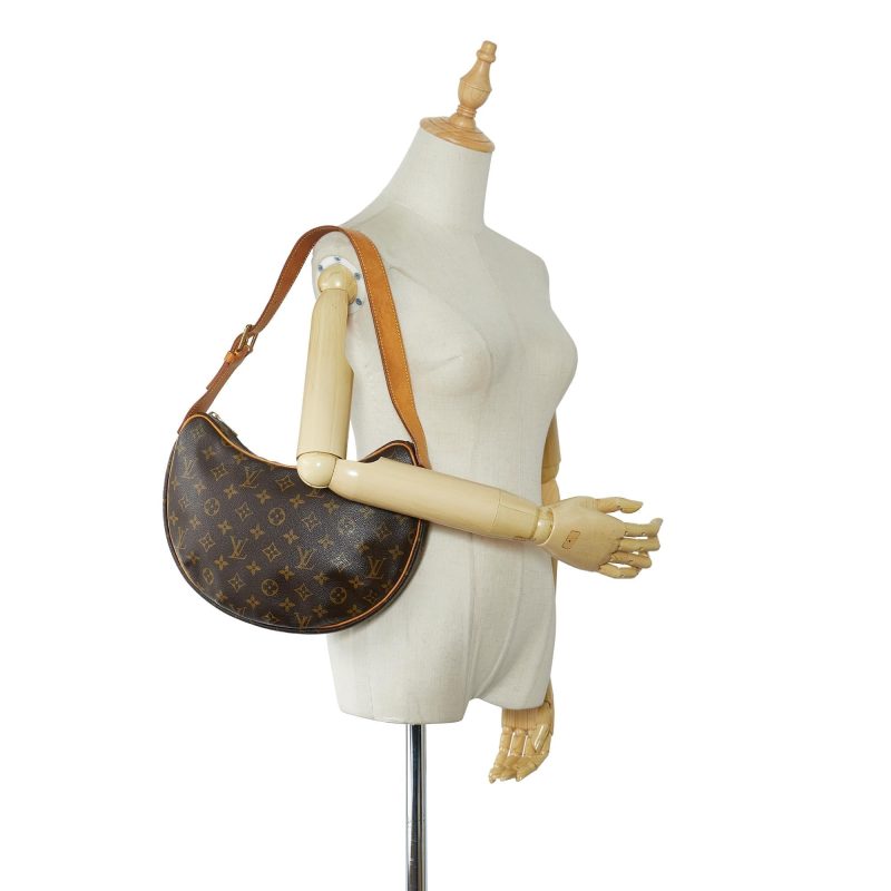 Louis Vuitton Monogram Croissant MM (SHG-Ob22ft) - Image 4