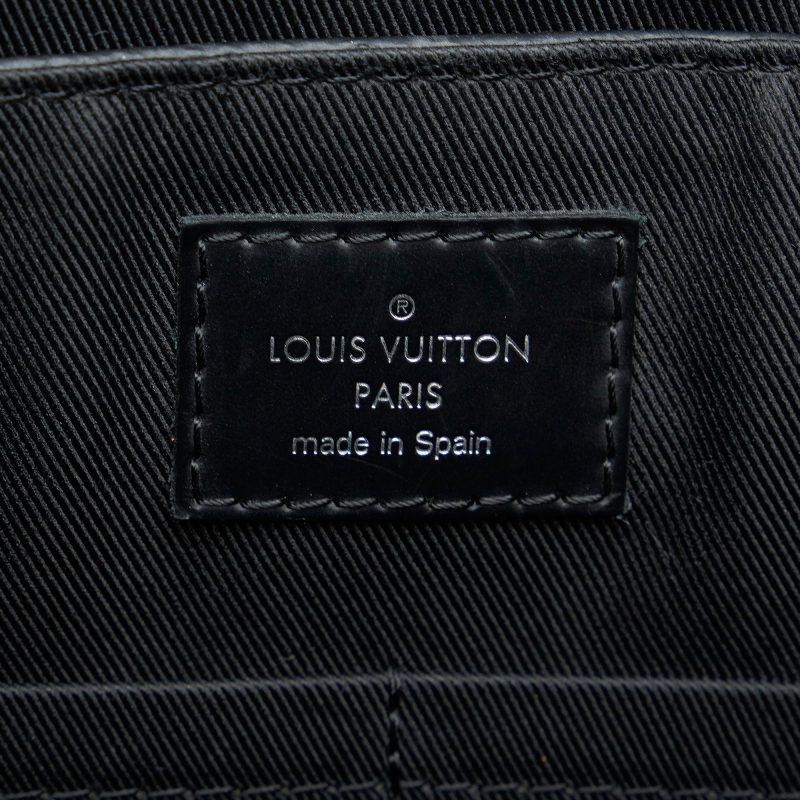 Louis Vuitton Monogram Eclipse Explorer PM (SHG-rAPfvW) - Image 6