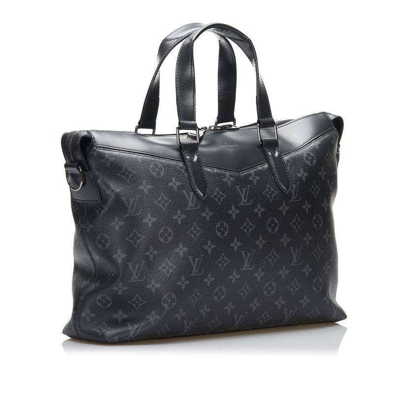 Louis Vuitton Monogram Eclipse Explorer (SHG-QBddKR)