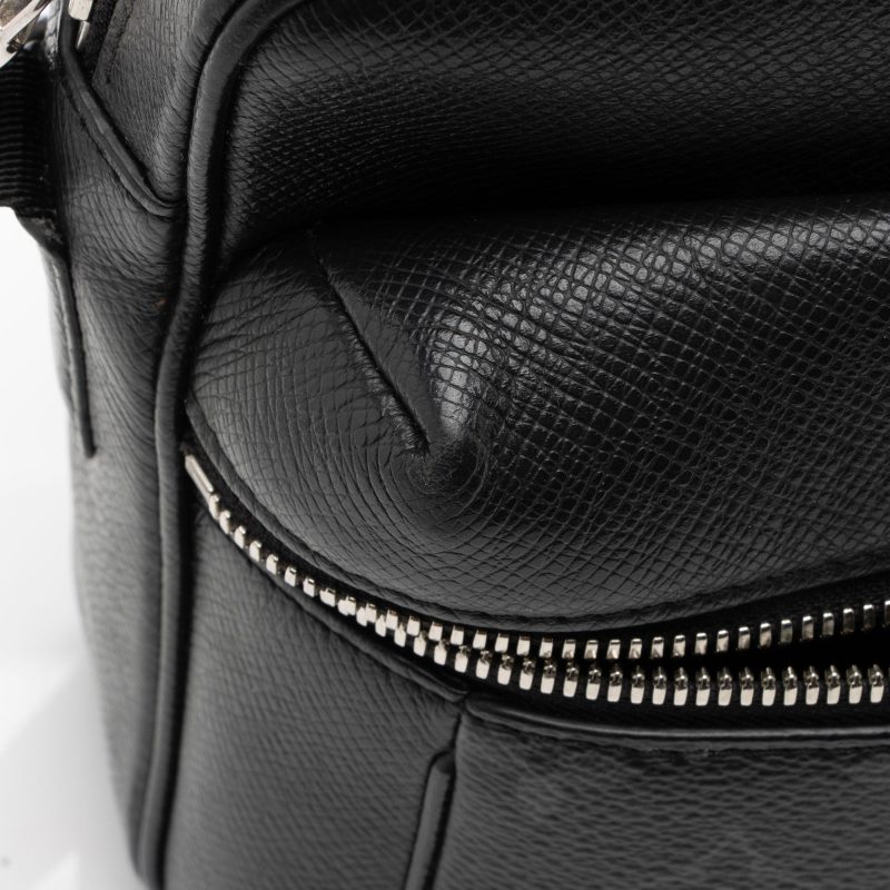 Louis Vuitton Monogram Eclipse Taiga Leather Outdoor Messenger Bag (SHF-u7xRKn) - Image 14