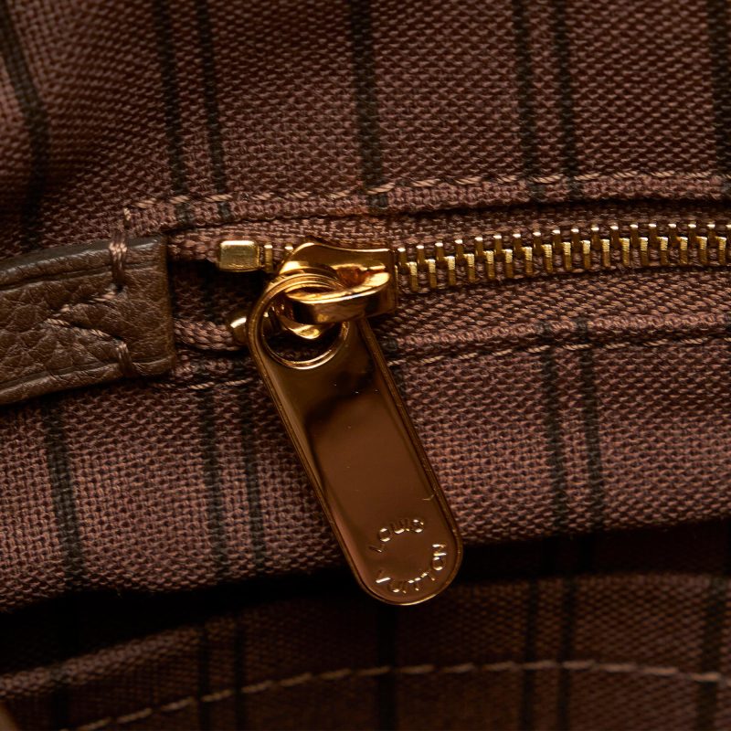 Louis Vuitton Monogram Empreinte Artsy MM (SHG-XYxu0D) - Image 8