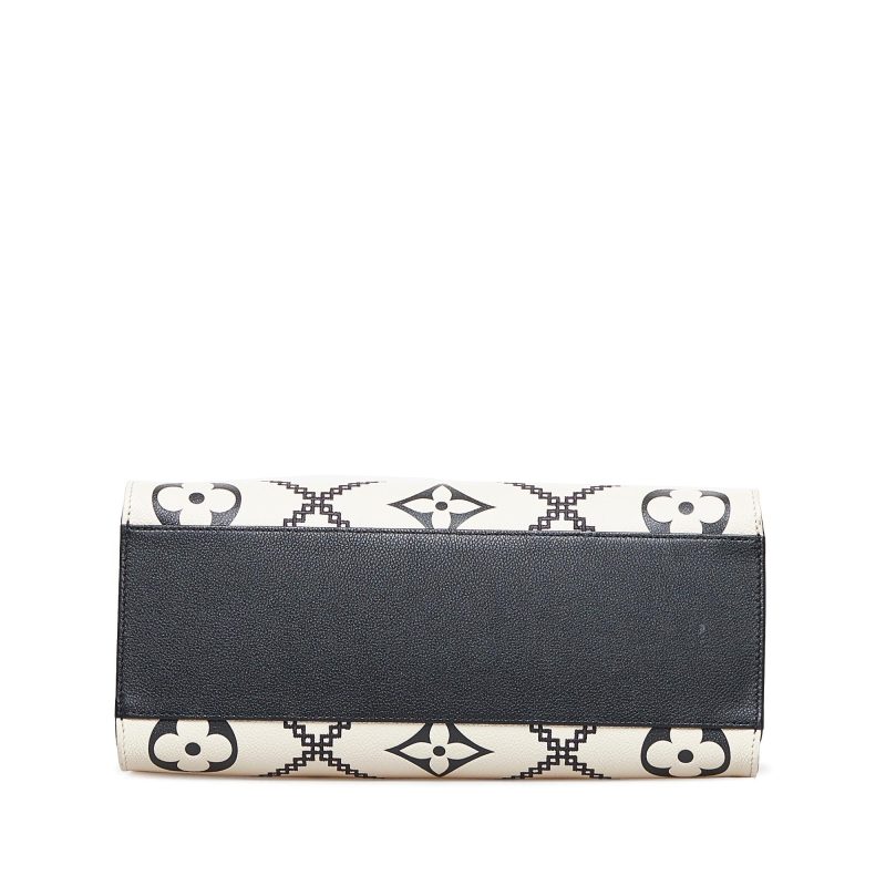 Louis Vuitton Monogram Empreinte Broderie OnTheGo (SHG-vkuBtI) - Image 3