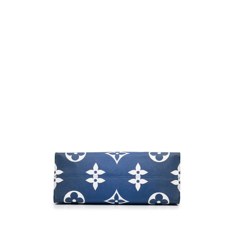 Louis Vuitton Monogram Escale OntheGo GM (SHG-zq74qa) - Image 5