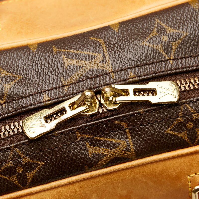 Louis Vuitton Monogram Excursion (SHG-0CGXsZ) - Image 8