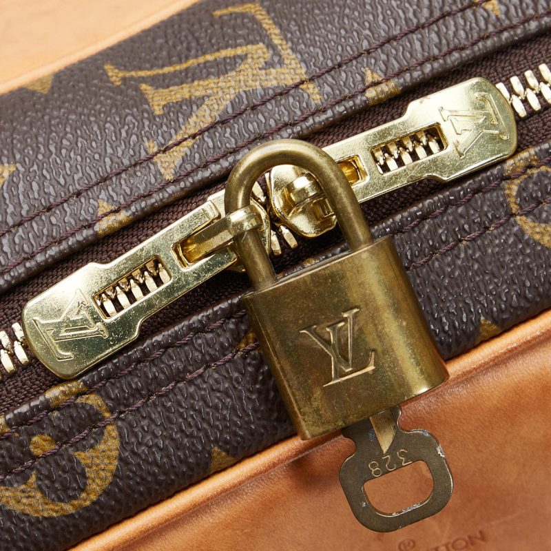 Louis Vuitton Monogram Excursion (SHG-OnImU5) - Image 8