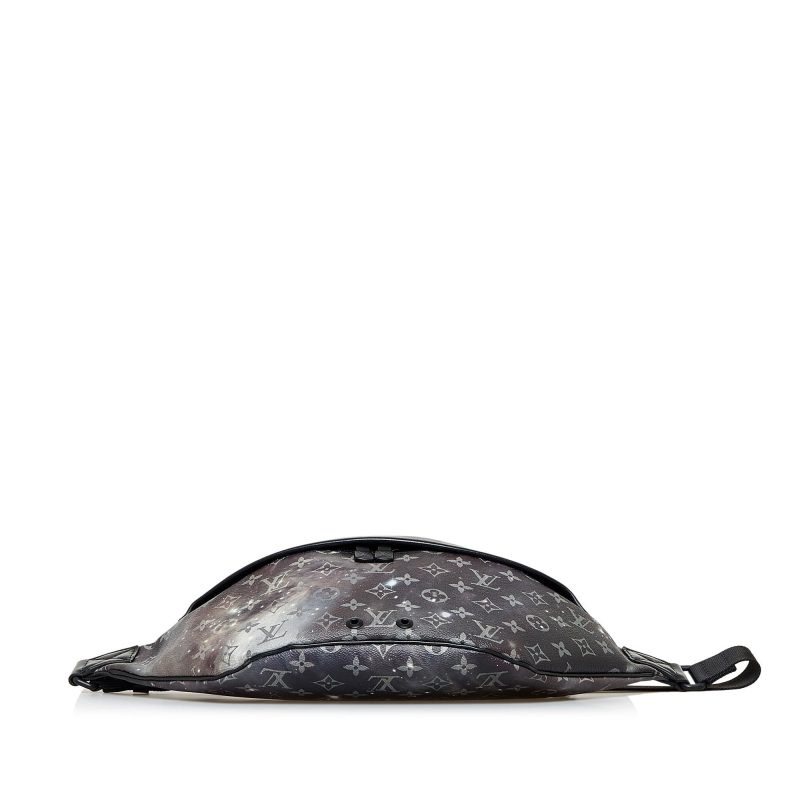 Louis Vuitton Monogram Galaxy Discovery Bum Bag (SHG-tYQSN1) - Image 3
