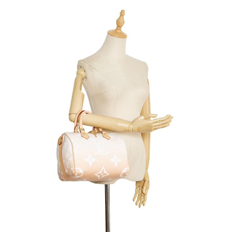 Louis Vuitton Monogram Giant By The Pool Speedy Bandouliere 25 (SHG-lpOsSm) - Image 4