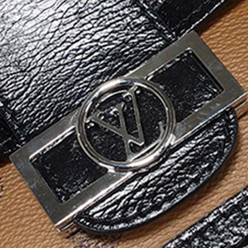 Louis Vuitton Monogram Giant Reverse Dauphine Bumbag (SHG-33341) - Image 7