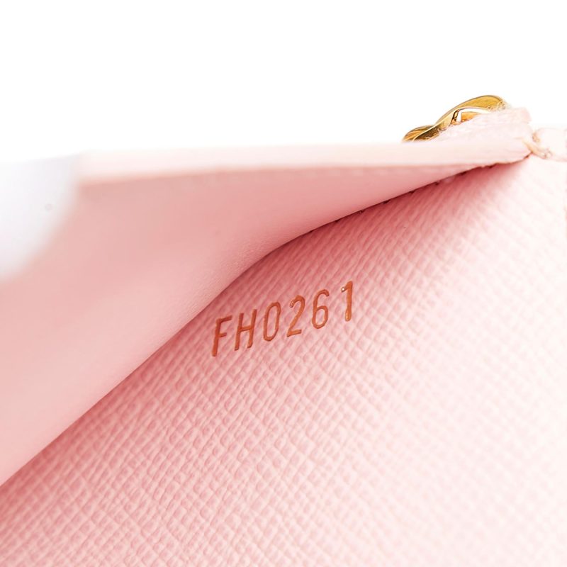 Louis Vuitton Monogram Giant Victorine Wallet (SHG-cKhmPR) - Image 6