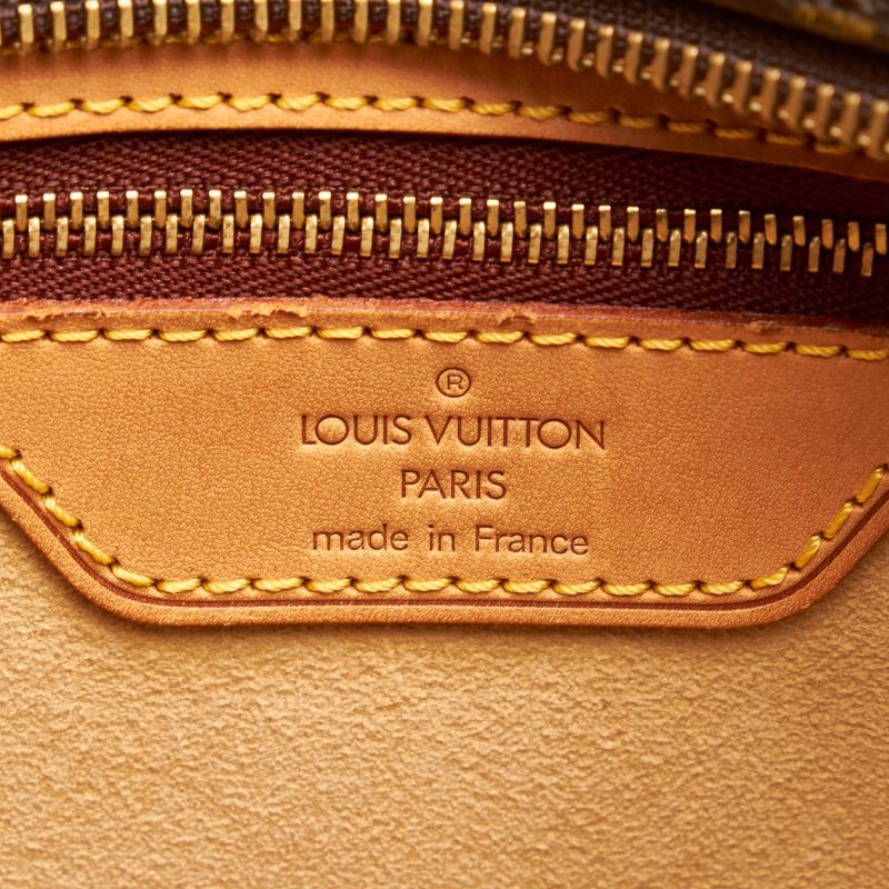 Louis Vuitton Monogram Luco (SHG-Kd7gn5) - Image 6