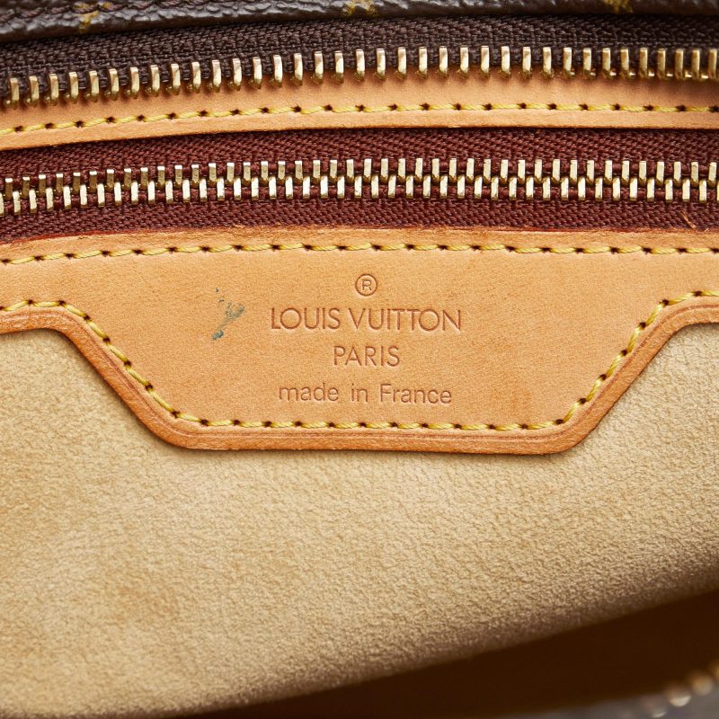 Louis Vuitton Monogram Luco (SHG-Hee5bx) - Image 6