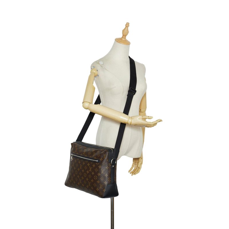 Louis Vuitton Monogram Macassar Torres GM (SHG-6dtbUo) - Image 4