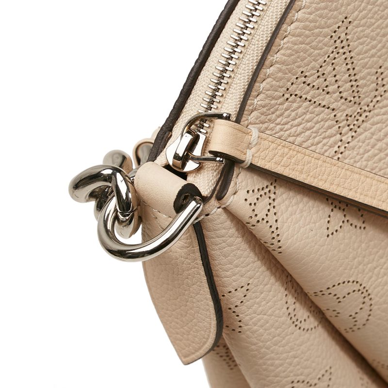 Louis Vuitton Monogram Mahina Babylone Chain BB (SHG-35661) - Image 8