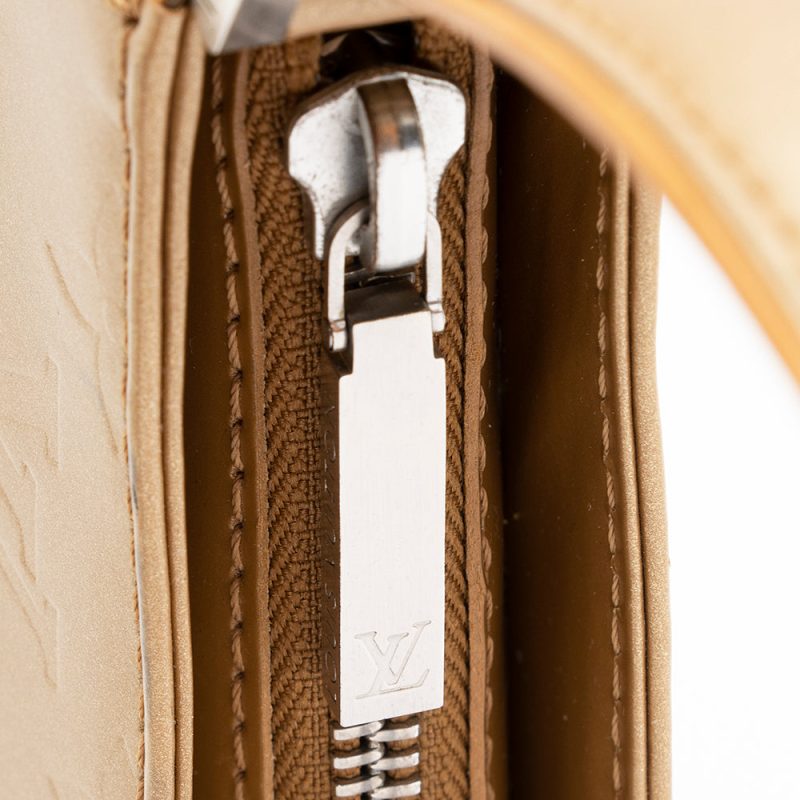 Louis Vuitton Monogram Mat Fowler Shoulder Bag (SHF-20160) - Image 8