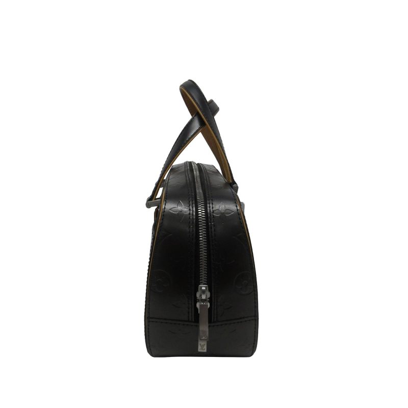 Louis Vuitton Monogram Mat Shelton (SHG-VANoDM)