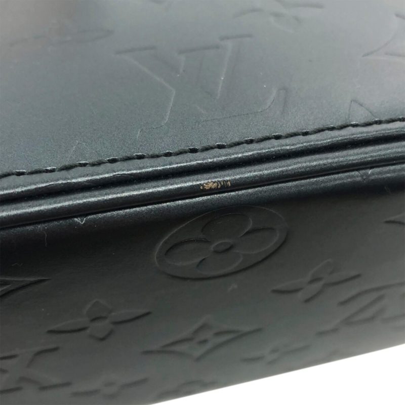 Louis Vuitton Monogram Mat Wilwood (SHG-37971) - Image 10