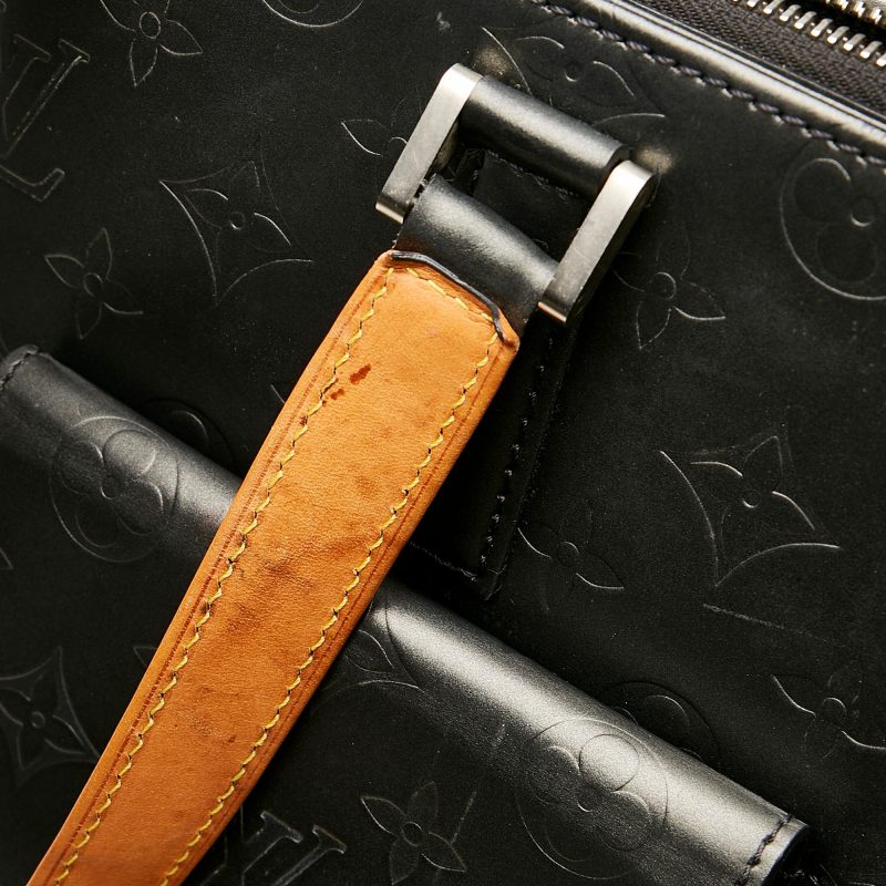 Louis Vuitton Monogram Mat Wilwood (SHG-aa40No) - Image 9