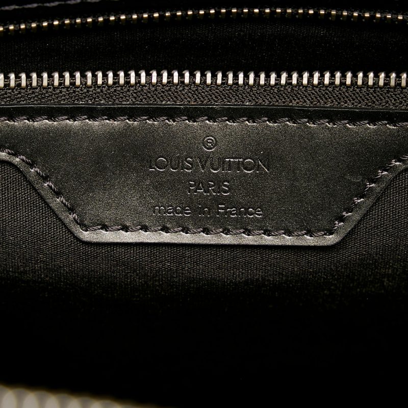Louis Vuitton Monogram Mat Wilwood (SHG-aa40No) - Image 6