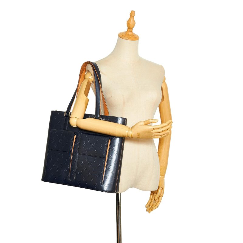 Louis Vuitton Monogram Mat Wilwood (SHG-2HHLYM) - Image 4
