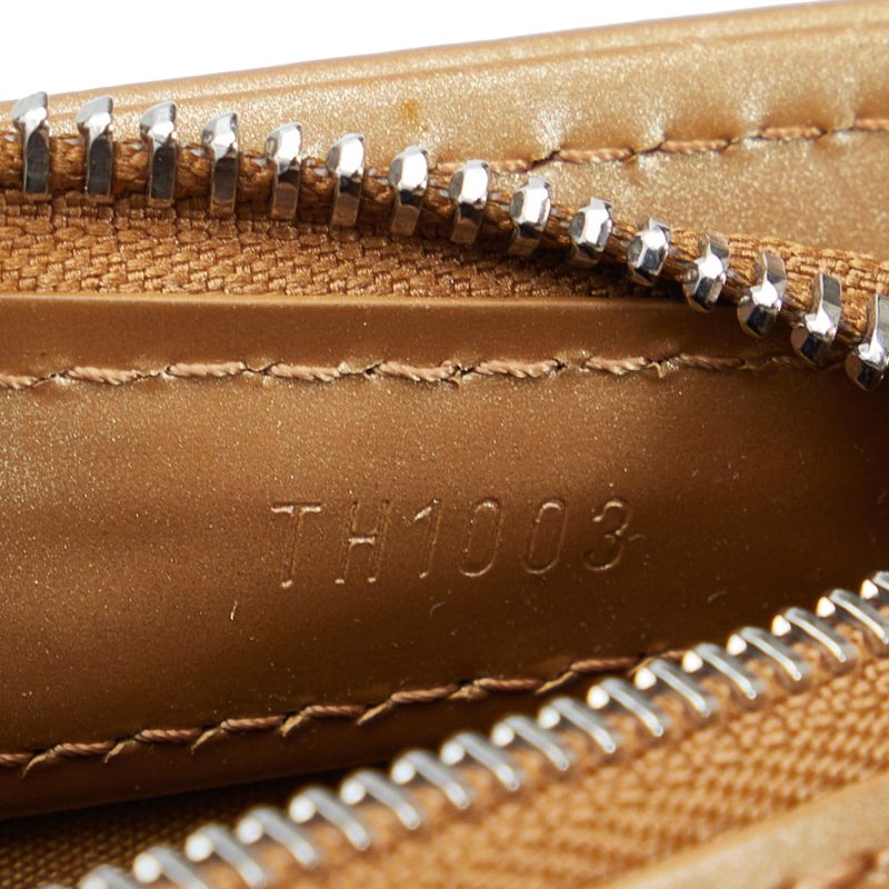 Louis Vuitton Monogram Mat Wilwood (SHG-1IVmq8) - Image 7