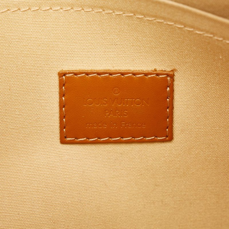 Louis Vuitton Monogram Mini Lin Lucille PM (SHG-32908) - Image 7