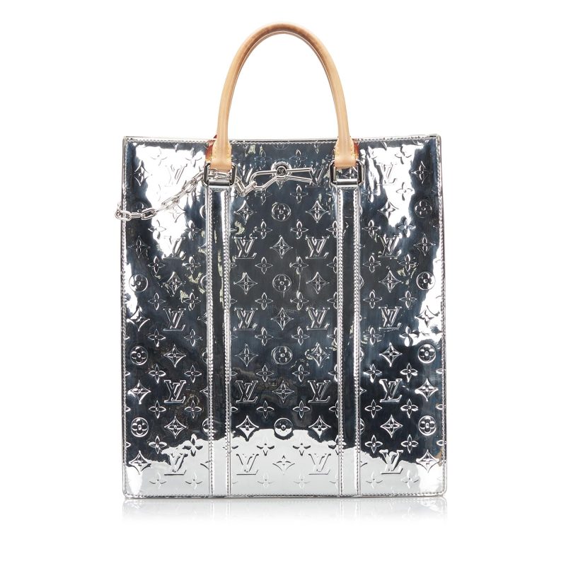 Louis Vuitton Monogram Mirror Sac Plat (SHG-kDIEPs) - Image 11