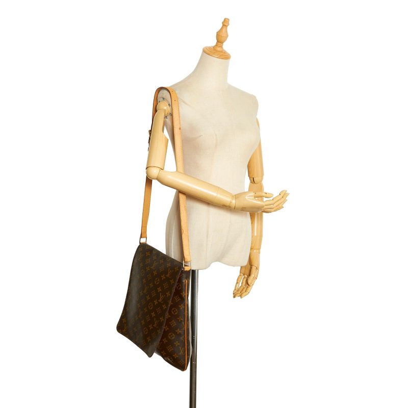 Louis Vuitton Monogram Musette Salsa Long Strap (SHG-LxrrQp) - Image 4