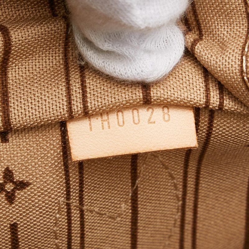 Louis Vuitton Monogram Neverfull PM (SHG-oou6cz) - Image 7