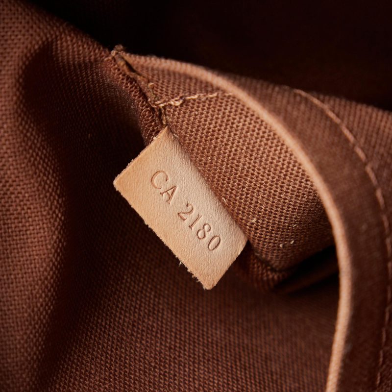Louis Vuitton Monogram Odeon PM (SHG-cRsD5L) - Image 7