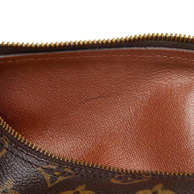Louis Vuitton Monogram Papillon 26 (SHG-mYZrTF) - Image 8