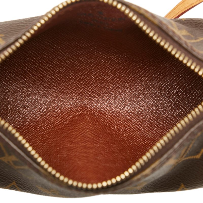 Louis Vuitton Monogram Papillon 30 (SHG-37434) - Image 6