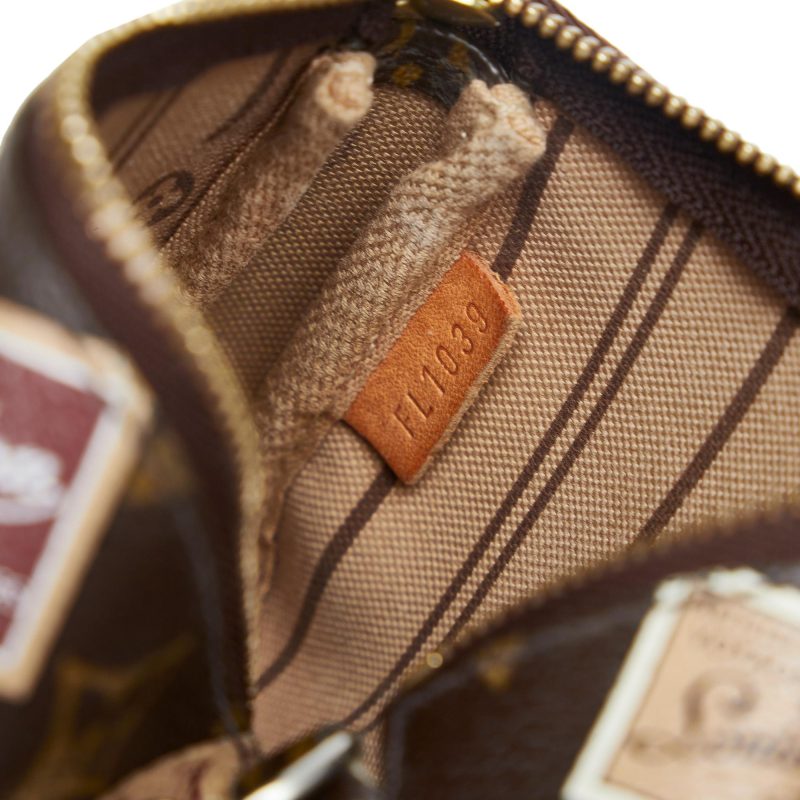 Louis Vuitton Monogram Patch Mini Pochette Accessoires (SHG-QoHOG6) - Image 7