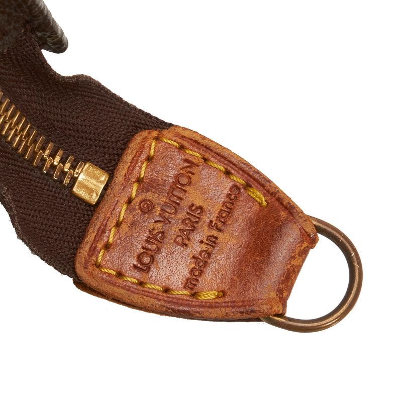 Louis Vuitton Monogram Petit Bucket (SHG-VScCNw) - Image 11