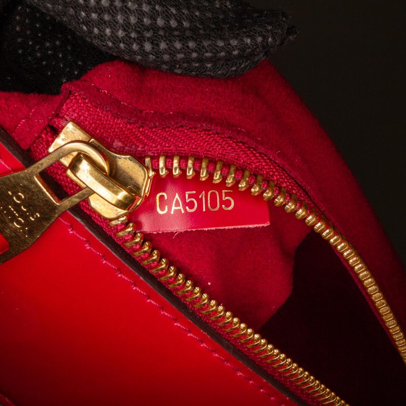 Louis Vuitton Monogram Phenix PM (SHG-7leI27) - Image 8