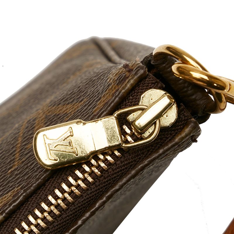 Louis Vuitton Monogram Pochette Accessoires (SHG-dEsPX7) - Image 8