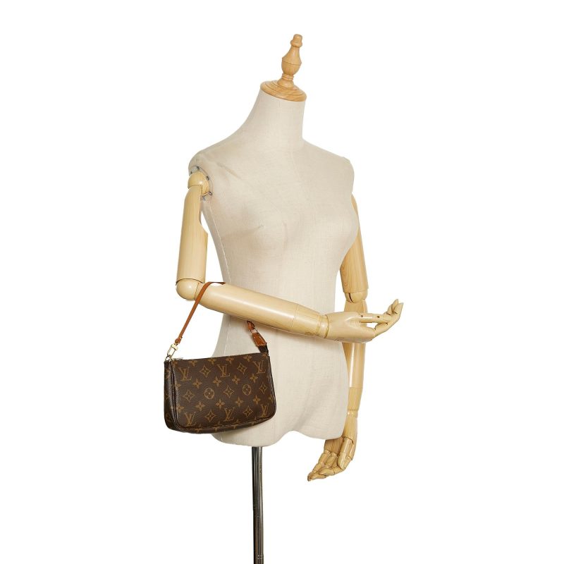 Louis Vuitton Monogram Pochette Accessoires (SHG-dEsPX7) - Image 4