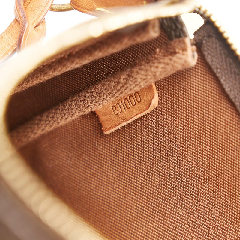 Louis Vuitton Monogram Pochette Accessoires (SHG-KMnotw) - Image 7