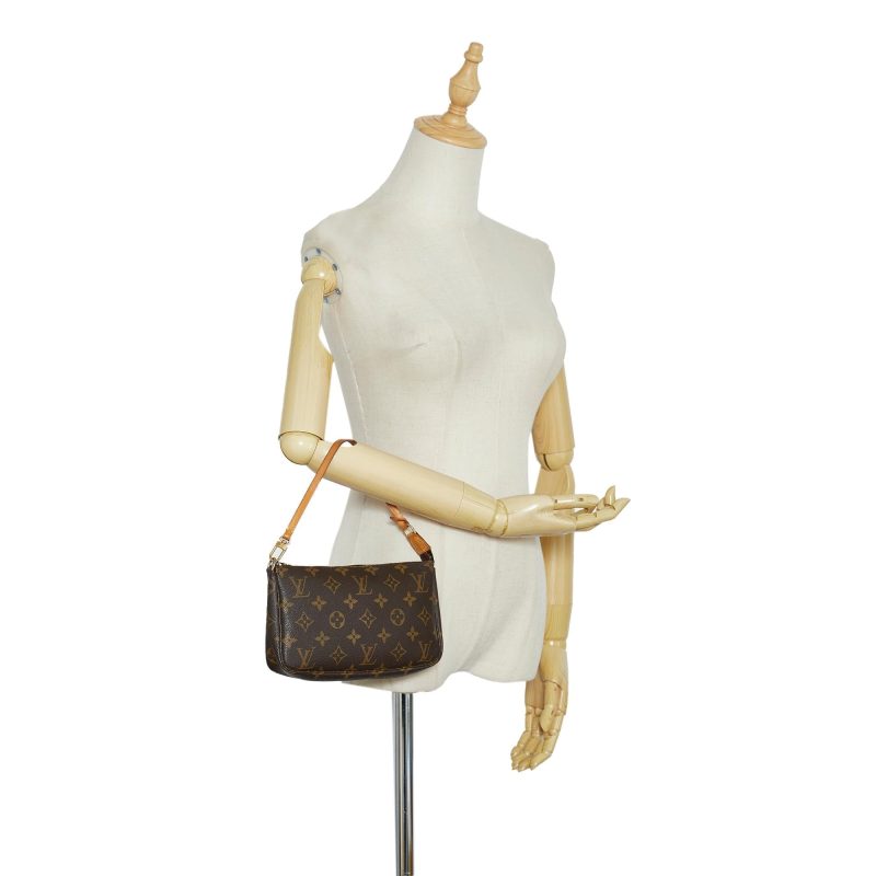 Louis Vuitton Monogram Pochette Accessoires (SHG-7WlhXy) - Image 4