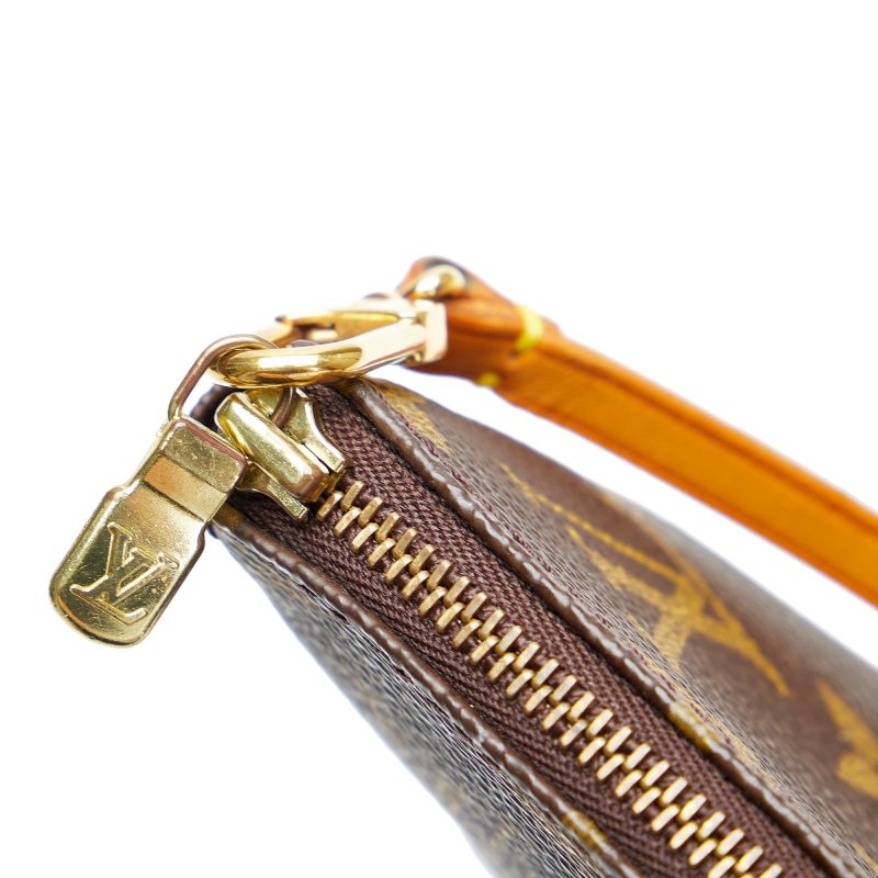 Louis Vuitton Monogram Pochette Accessoires (SHG-3Vk1Tv) - Image 8