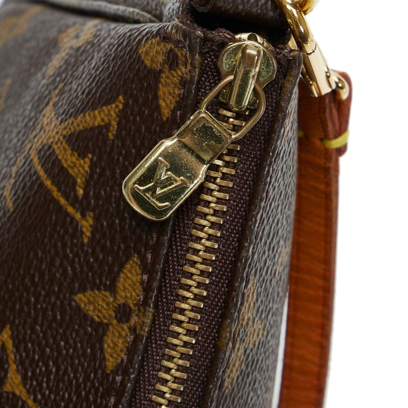 Louis Vuitton Monogram Pochette Accessoires (SHG-9mq2jg) - Image 9