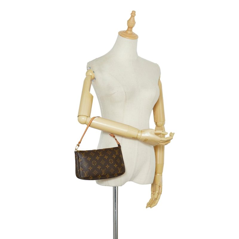 Louis Vuitton Monogram Pochette Accessoires (SHG-ZZrRJy) - Image 4