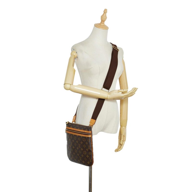 Louis Vuitton Monogram Pochette Bosphore (SHG-Vf9zpV) - Image 4