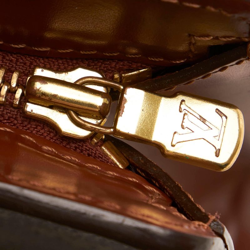 Louis Vuitton Monogram Pochette Homme (SHG-32766) - Image 9